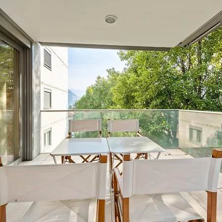 דירה Luxurious With Views לוגאנו
