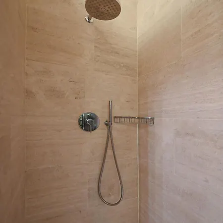 Luxurious With Views Лугано