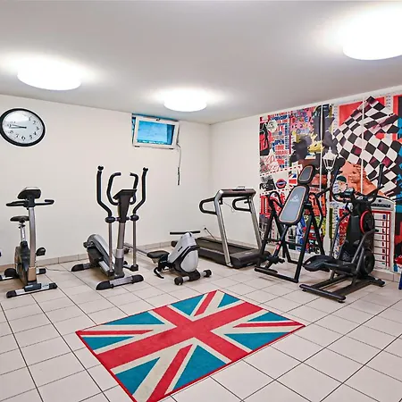 Luxurious With Views Апартаменти