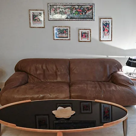 דירה Luxurious With Views