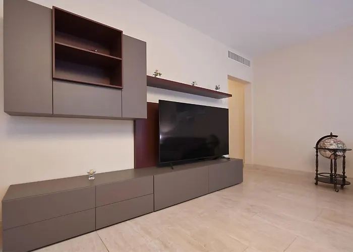 Luxurious With Views * Lugano