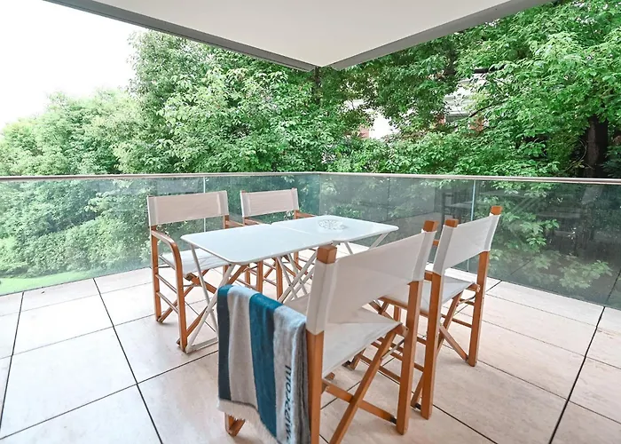 Luxurious With Views Apartman