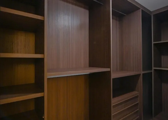 Luxurious With Views *