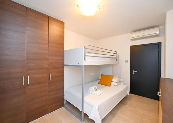 Luxurious With Views