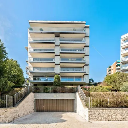 Luxurious With Views *